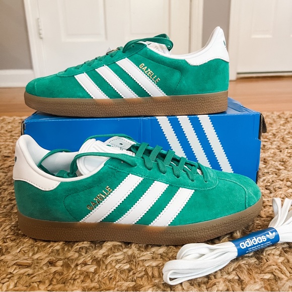 NWT Adidas Gazelle Originals Sneakers Courtyard Green Gum Sole Sz Men 5/Women 6 - Picture 9 of 16